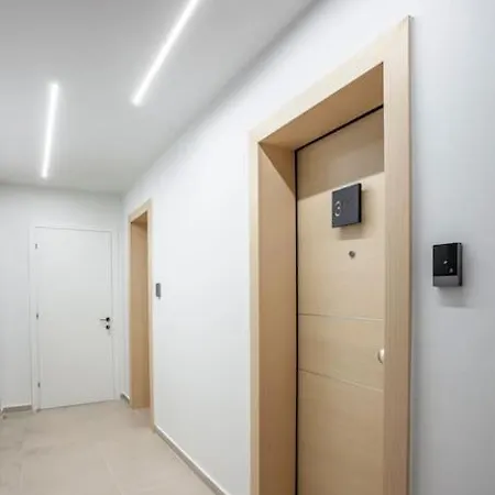 Fsn Lofts 301 / 3p Apartment *